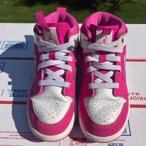 Jordan 1 Mid RM EasyOn “Fire Pink White” (PS) Sz 13c 100% Authentic - Picture 3 of 11